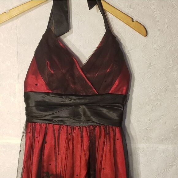 Trixxi Prom Formal Dress - Picture 1 of 6